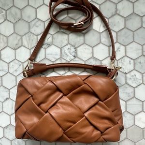 Valentina Fiore Tan Crossbody